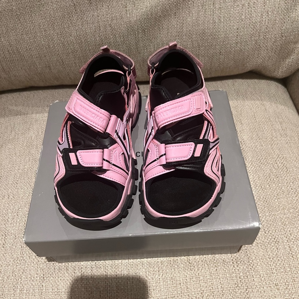 Balenciaga girls track sandals